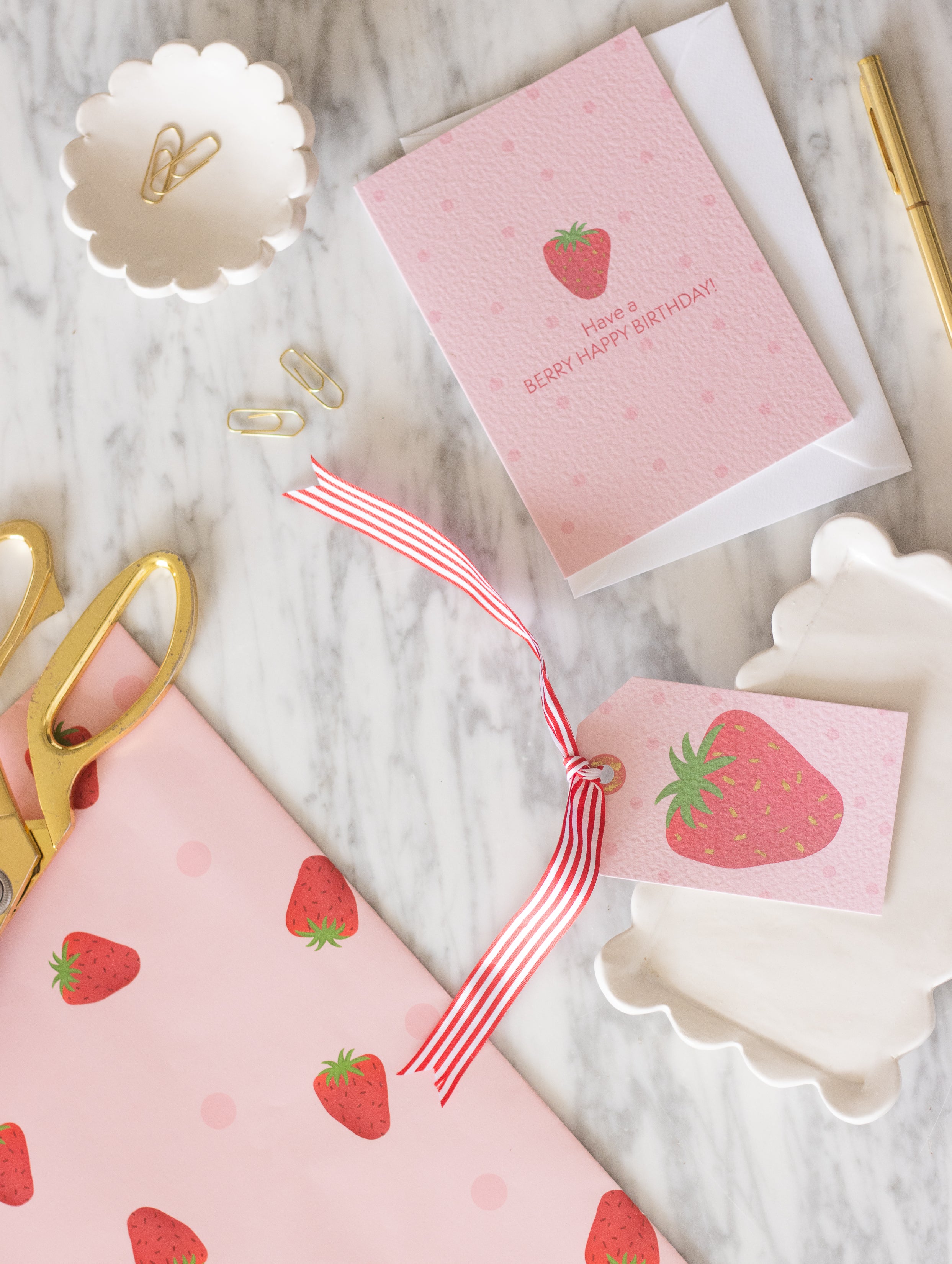 Strawberry Gift Wrapping Paper