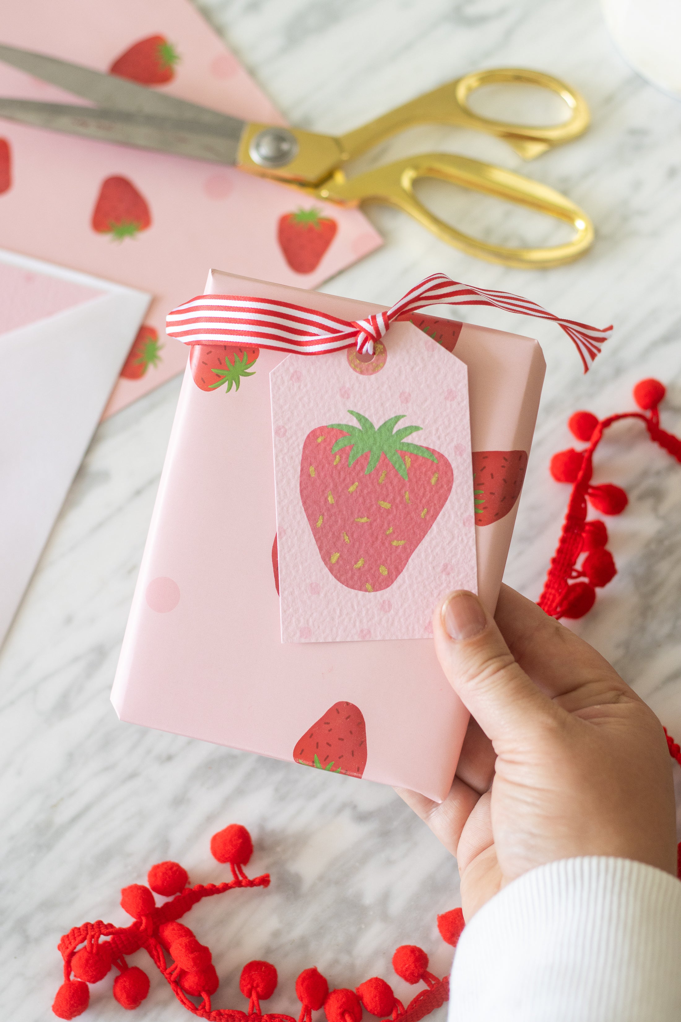 Strawberry Gift Wrapping Paper