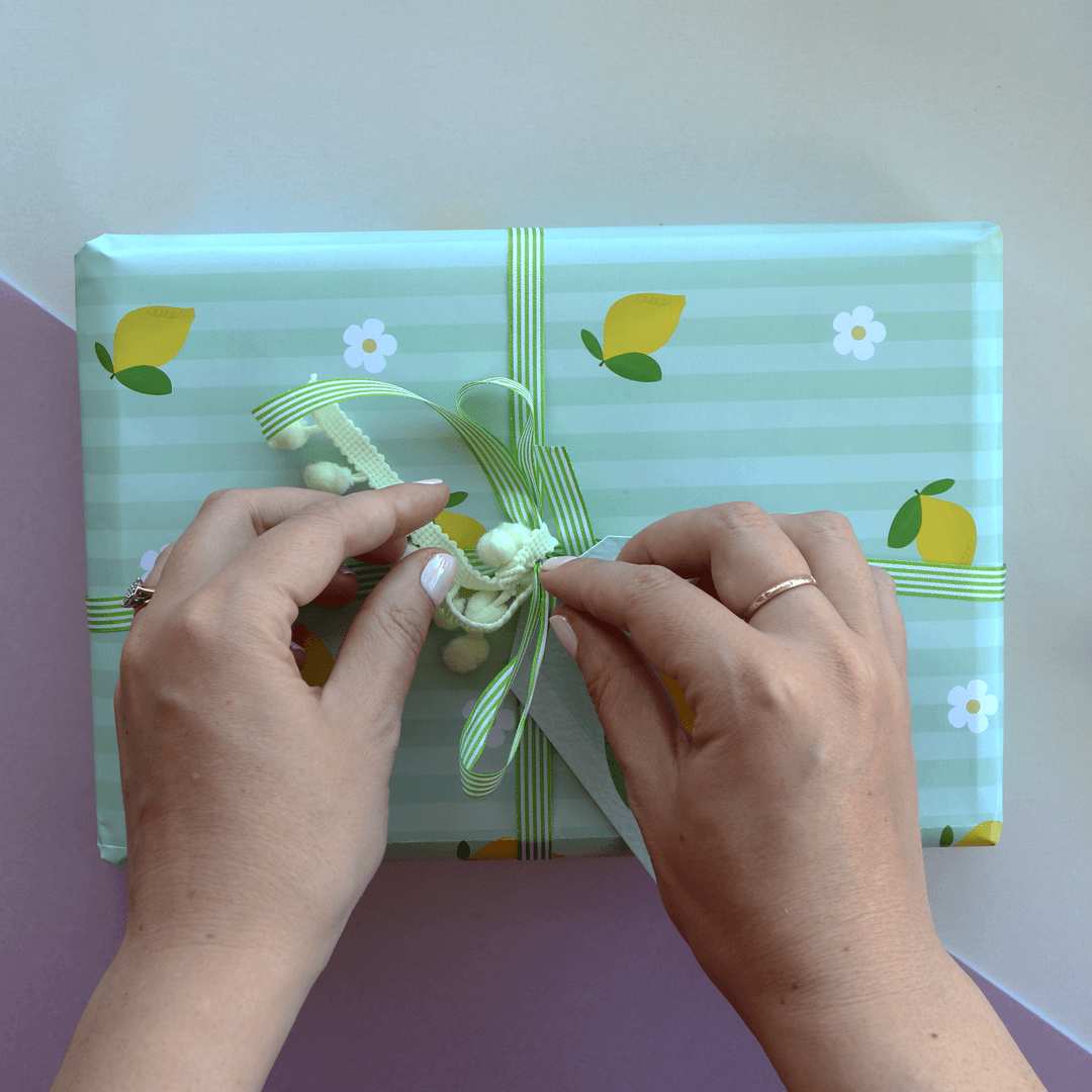 Lemon Gift Wrapping Paper