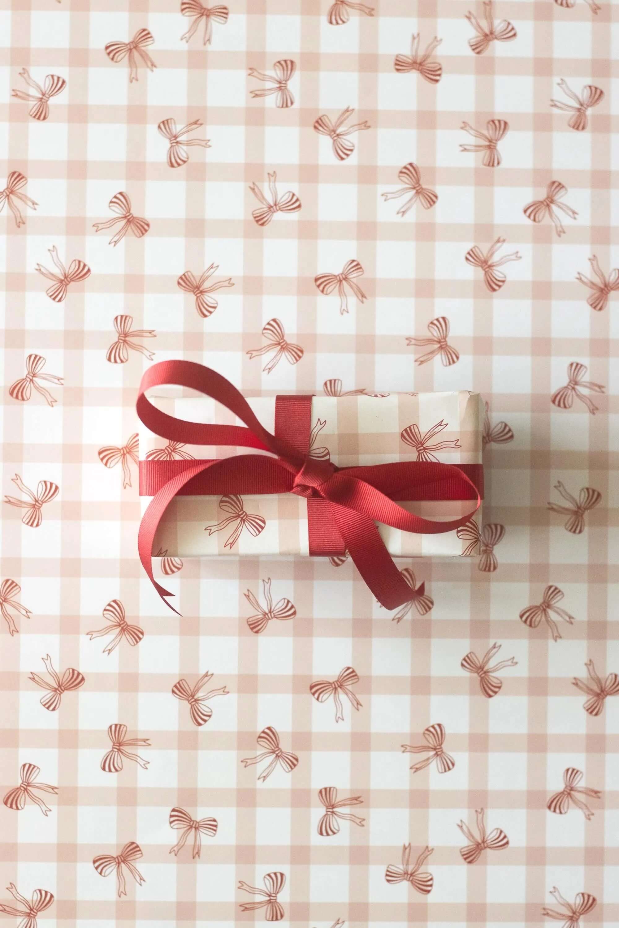 Red Bow Wrapping Paper